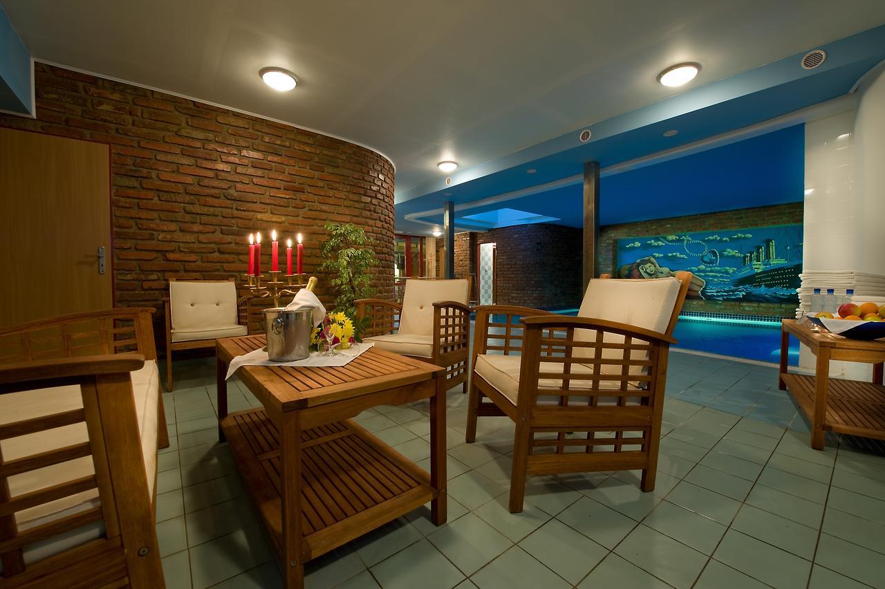 Grand Hotel Trebic Luaran gambar